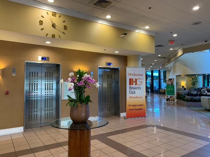 Holiday Inn Los Angeles Gateway-Torrance By Ihg Carson Exterior foto